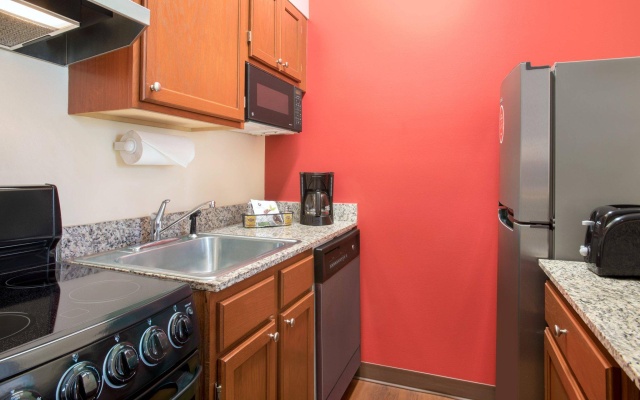 1 Bedroom Double Suite
