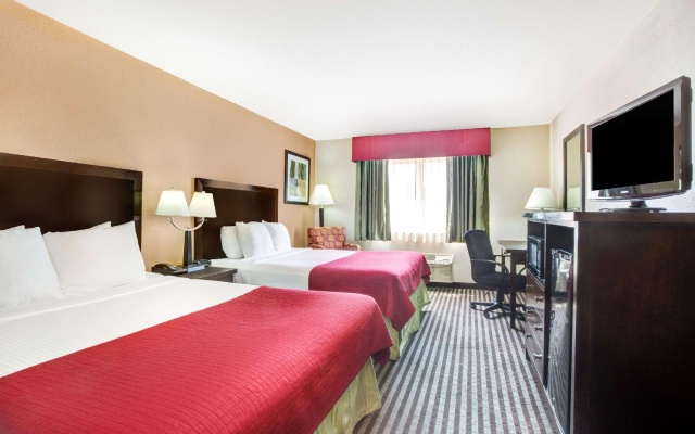Quadruple room