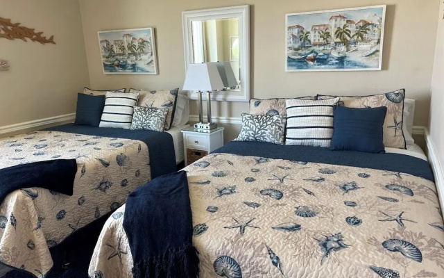 Standard room with balcony and with ocean view