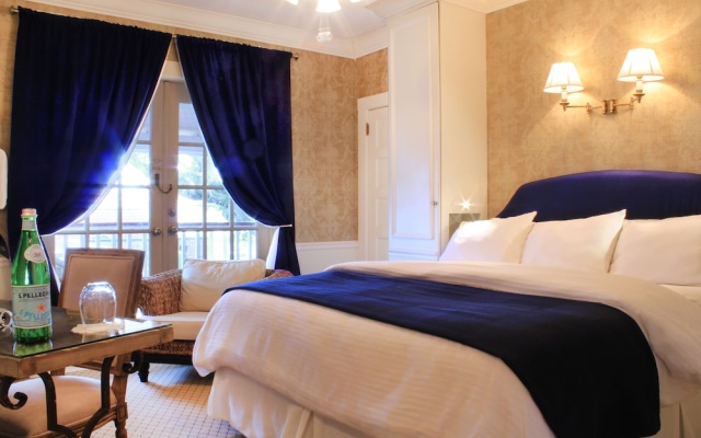 Premium room with balcony