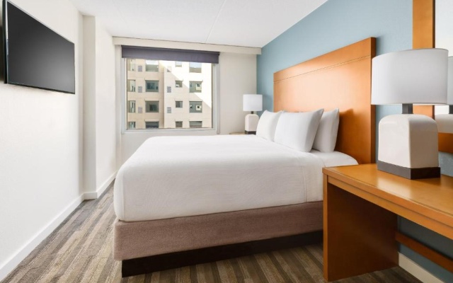 2 Bedrooms Suite