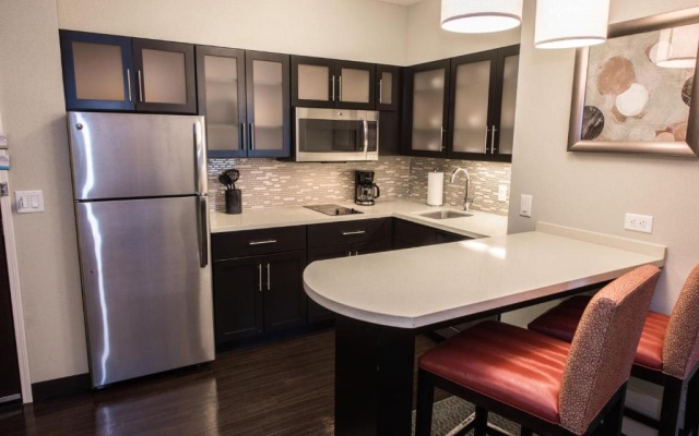 2 Bedrooms Suite
