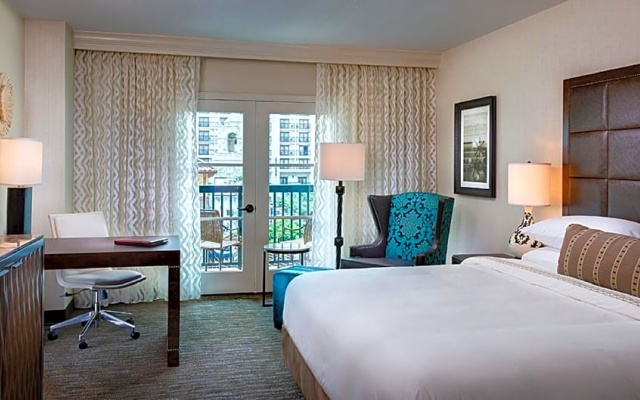 Center Atrium View Double room