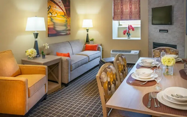 Twin Suite