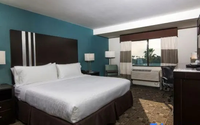 Suite with sunset view