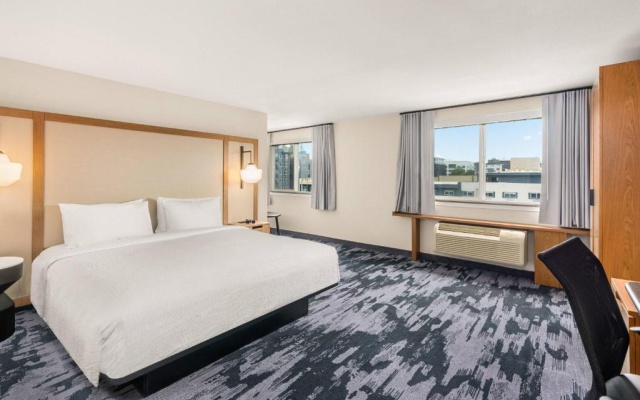 Standard room with city view