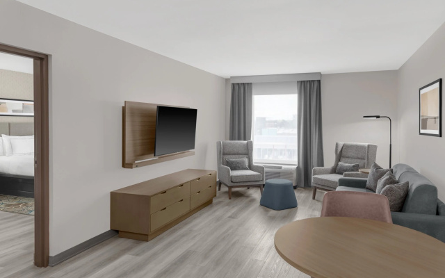 1 Bedroom Double Suite