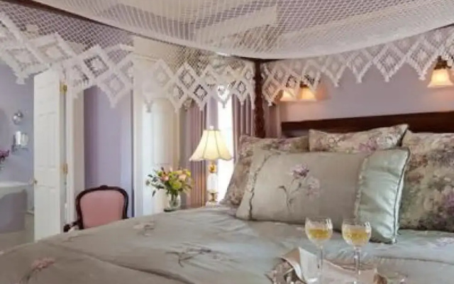 Luxury room