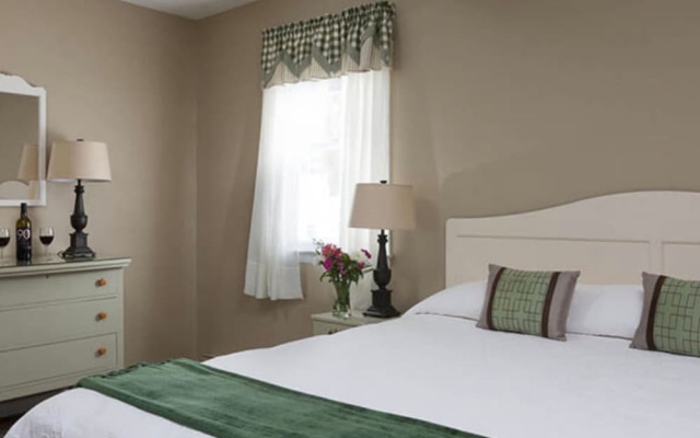 Suite with balcony
