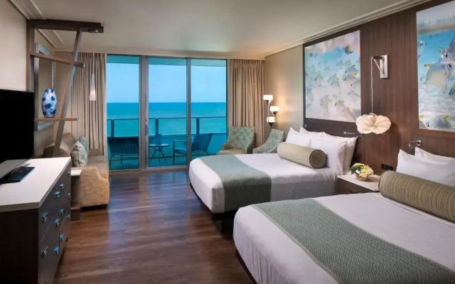 Standard Quadruple room with bay view