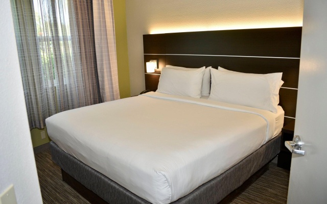 2 Bedrooms Double Suite