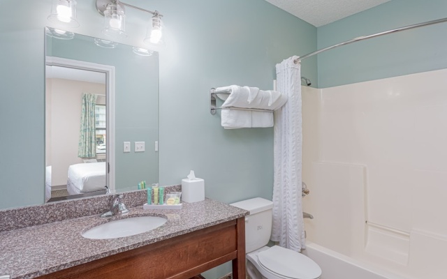 Standard Double room with inland view