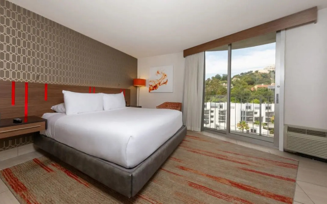 West Coast room