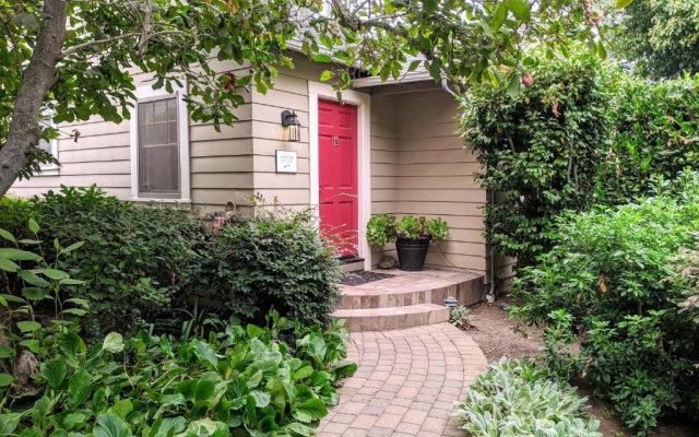 1 Bedroom Cottage