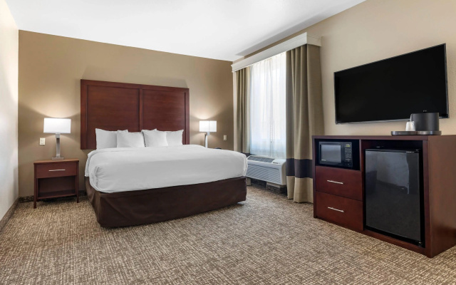 Accessible Double Suite