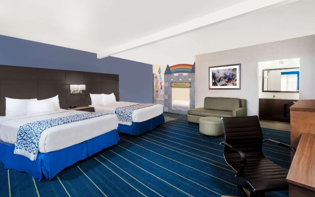 Sextuple Suite