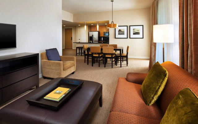 Double Suite