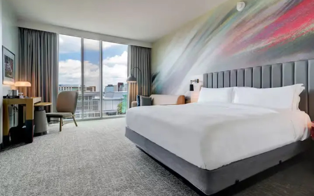Superior Sofa bed Accessible Double Guest room with city view