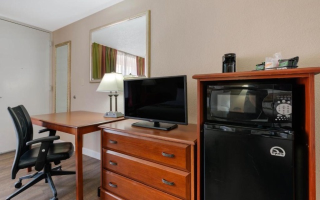 Business Double room with pool view
