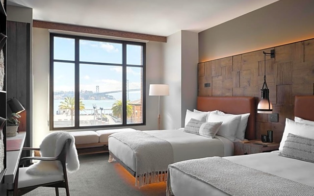 Quadruple room Waterfront