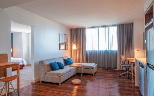 1 Bedroom Double Suite with city view
