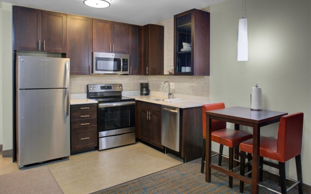1 Bedroom Double Suite