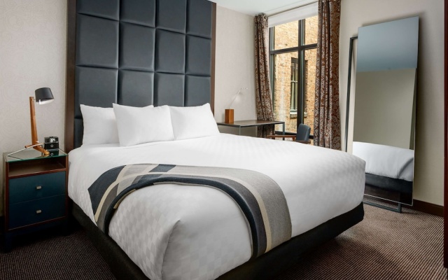 Compact Double room