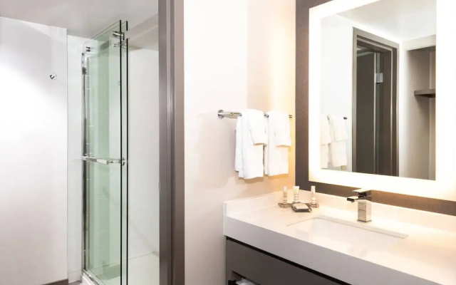 1 Bedroom Double Suite