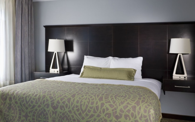 1 Bedroom Suite