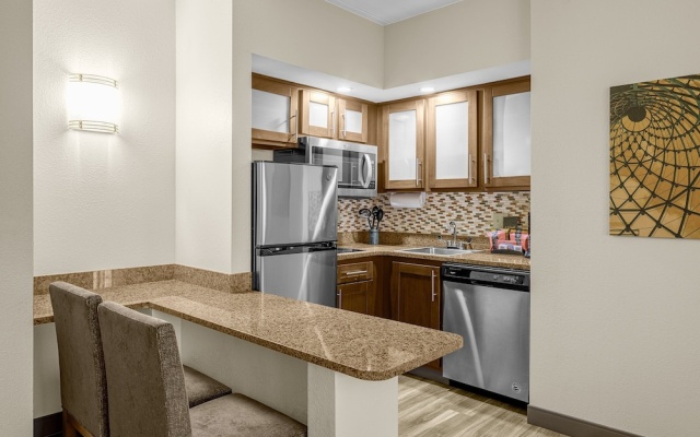 1 Bedroom Suite
