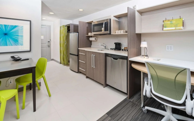 1 Bedroom Suite
