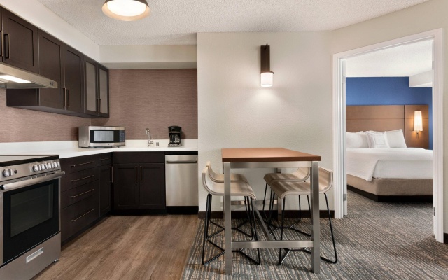 2 Bedrooms Suite