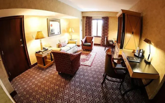 Twin Suite