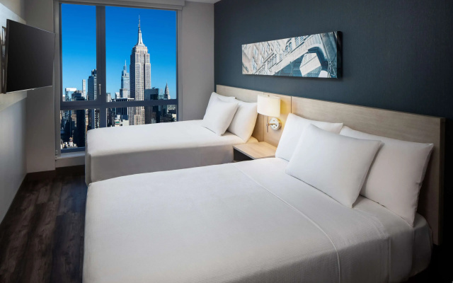 Twin room with city view