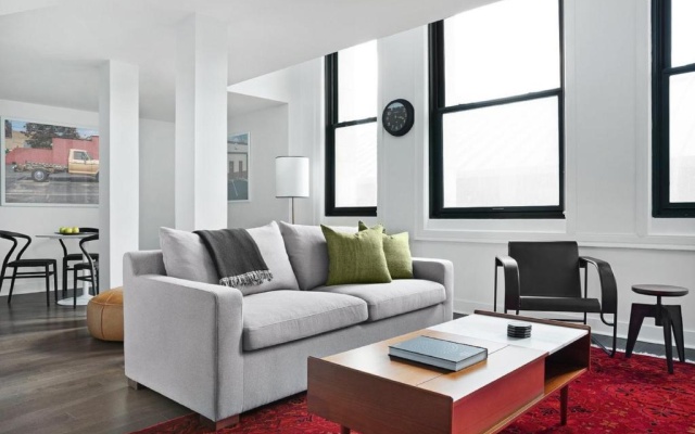 2 Bedrooms Apartment