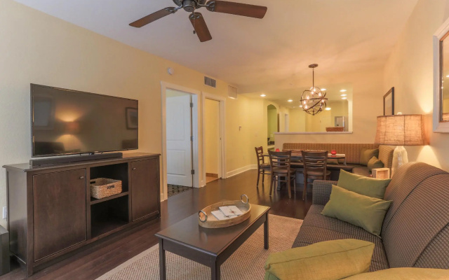2 Bedrooms Apartment