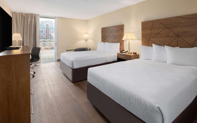 Standard Quadruple room with balcony