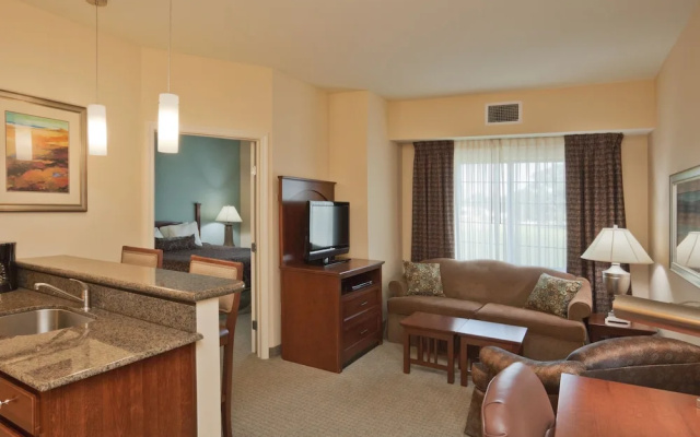 1 Bedroom Suite