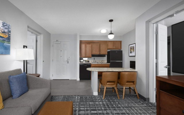 2 Bedrooms Suite
