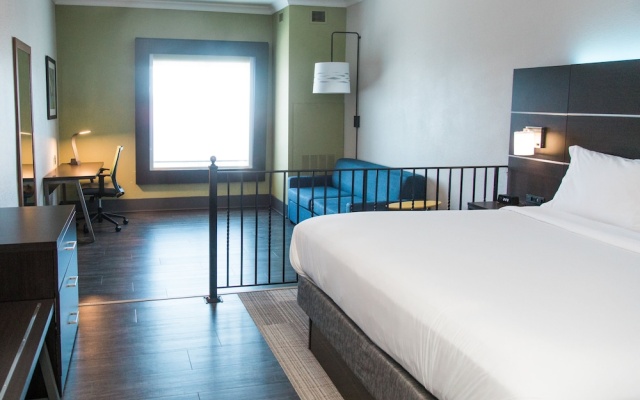 1 Bedroom Suite