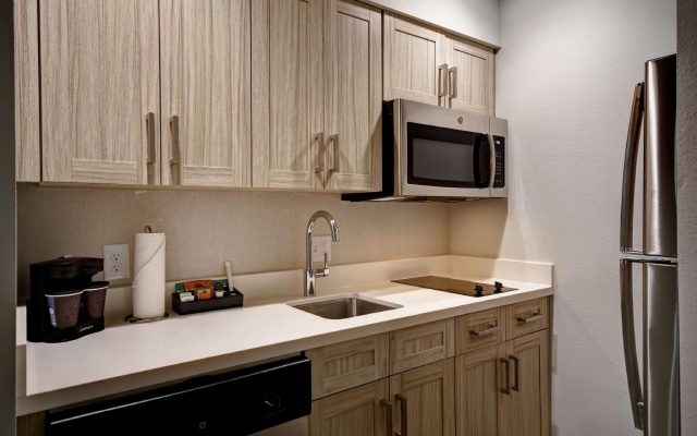 1 Bedroom Suite