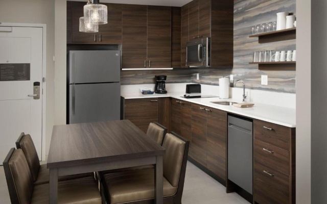 1 Bedroom Quadruple Suite