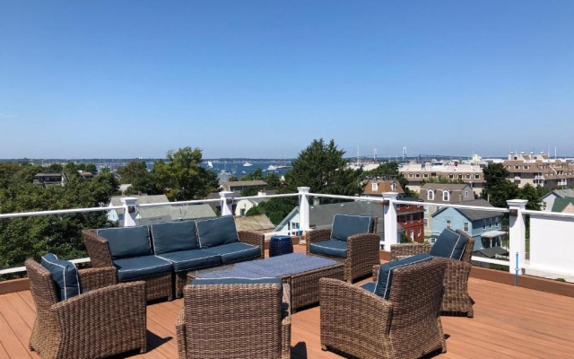 Apartment with sea view