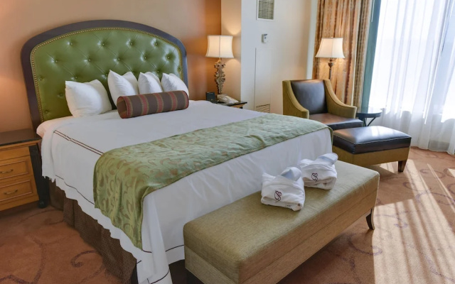 Deluxe Double room with golf view
