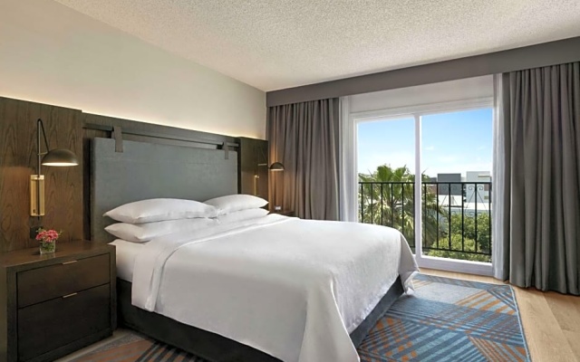 2 Bedrooms Double Suite with balcony