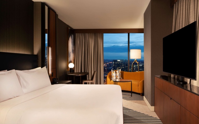 Grand Corner Double Suite