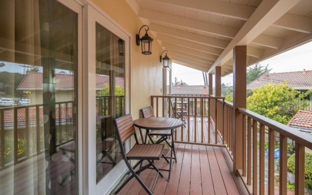 Suite with balcony