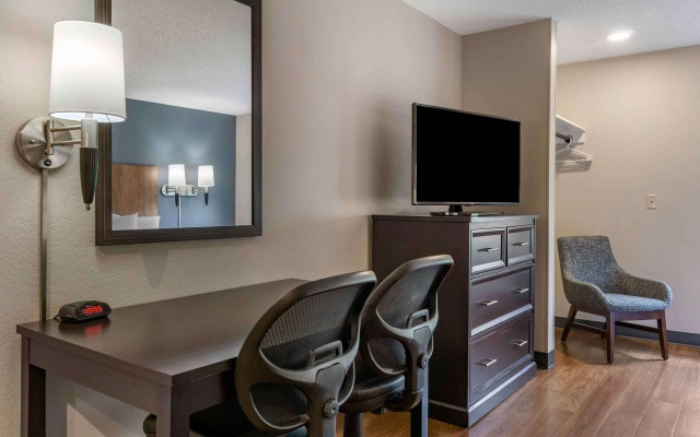 Quadruple Suite