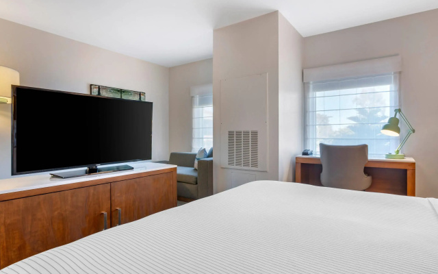 Accessible Twin Suite