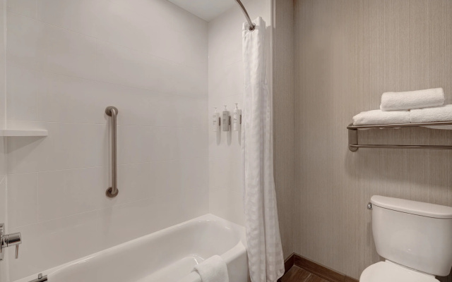 1 Bedroom Double Suite
